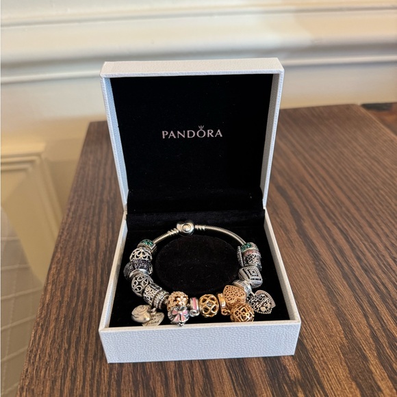 Pandora Moments Heart Clasp Snake Chain Bracelet with charms - Picture 1 of 15